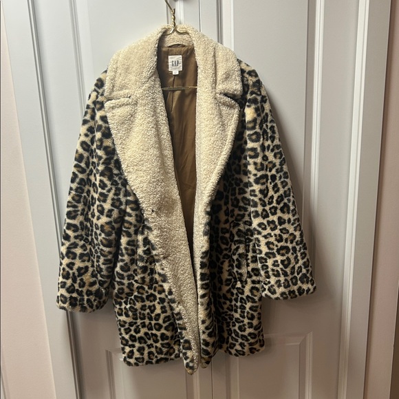 GAP Leopard Print Teddy Jacket - Picture 9 of 11